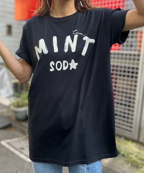 mi via loca（ミヴィアロカ）の「FRUIT of THE LOOM ペイントロゴTシャツ（Tシャツ/カットソー・レディース・ブラック/オフホワイト/ナチュラル・LARGE/X-LARGE）」の14枚目の写真