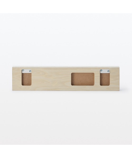 無印良品（ムジルシリョウヒン）の「壁に付けられる家具３連ハンガー　オーク材突板　ライトグレー（インテリア雑貨・メンズ・ライトグレー・FREE）」の4枚目の写真