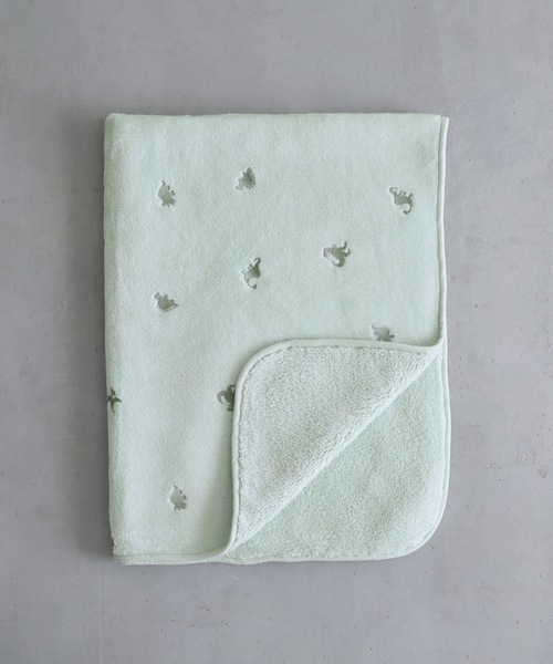 PUPPAPUPO(プッパプーポ)の「ベビーブランケット 【フランネル】 レギュラーサイズ(ベビー寝具/家具・キッズ・グレー/グリーン/アイボリー/ピンク/モカ/ホワイト系その他/ブラウン系その他/ホワイト系その他2/ホワイト系その他3/グリーン系その他/ブラウン系その他3/ホワイト×イエロー/グレー系その他/ホワイト系その他5/ピンク系その他/ホワイト系その他6/ホワイト系その他7/ベビーピンク/ブラウン系その他4/ホワイト系その他4/ブラウン系その他2・M)」の1枚目の写真