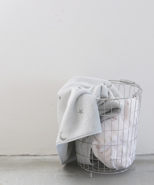 PUPPAPUPO(プッパプーポ)の「ベビーブランケット 【フランネル】 レギュラーサイズ(ベビー寝具/家具・キッズ・グレー/グリーン/アイボリー/ピンク/モカ/ホワイト系その他/ブラウン系その他/ホワイト系その他2/ホワイト系その他3/グリーン系その他/ブラウン系その他3/ホワイト×イエロー/グレー系その他/ホワイト系その他5/ピンク系その他/ホワイト系その他6/ホワイト系その他7/ベビーピンク/ブラウン系その他4/ホワイト系その他4/ブラウン系その他2・M)」の22枚目の写真