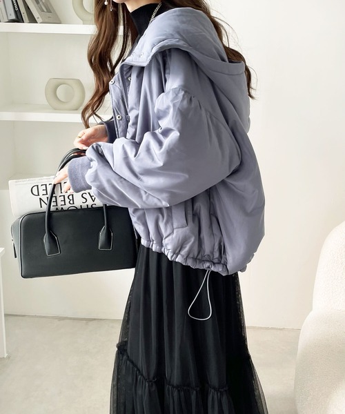 GeeRA（ジーラ）の「フェイクダウンモンスターパーカー（ダウンジャケット/コート・レディース・ブラック/ブルー/アイボリー/モカ・MEDIUM/LARGE/X-LARGE）」の17枚目の写真