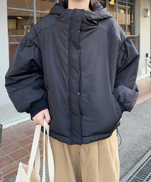 GeeRA（ジーラ）の「フェイクダウンモンスターパーカー（ダウンジャケット/コート・レディース・ブラック/ブルー/アイボリー/モカ・MEDIUM/LARGE/X-LARGE）」の15枚目の写真