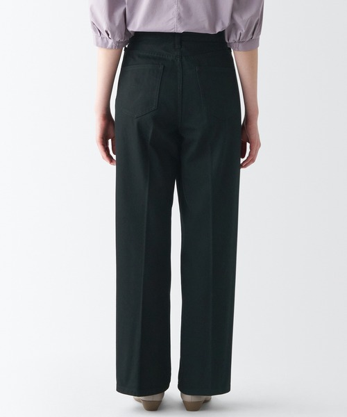 無印良品(ムジルシリョウヒン)の「バギーパンツ 股下75 黒(デニムパンツ・レディース・ブラック・26inch/23inch/27inch)」の4枚目の写真