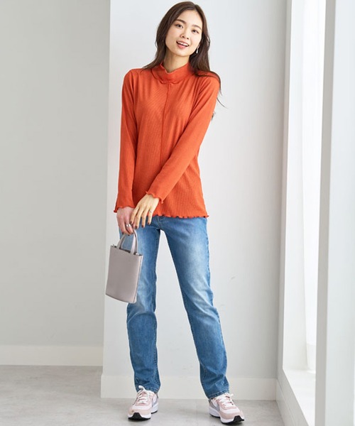 BELLUNA(ベルーナ)の「シアー楊柳素材ハイネックプルオーバー(Tシャツ/カットソー・レディース・ブラック/モカ/ブルー/オレンジ・MEDIUM/LARGE/X-LARGE)」の10枚目の写真