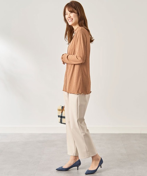 BELLUNA(ベルーナ)の「シアー楊柳素材ハイネックプルオーバー(Tシャツ/カットソー・レディース・ブラック/モカ/ブルー/オレンジ・MEDIUM/LARGE/X-LARGE)」の16枚目の写真