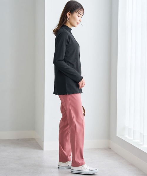 BELLUNA(ベルーナ)の「シアー楊柳素材ハイネックプルオーバー(Tシャツ/カットソー・レディース・ブラック/モカ/ブルー/オレンジ・MEDIUM/LARGE/X-LARGE)」の22枚目の写真