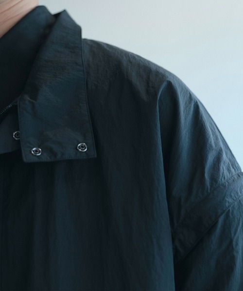 aimoha(アイモハ)の「aimoha men 2wayスタンドカラー ブルゾン(ブルゾン・メンズ・カーキ/ブラック・M/L/XL)」の3枚目の写真