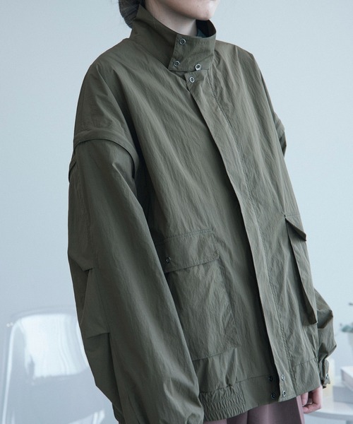 aimoha(アイモハ)の「aimoha men 2wayスタンドカラー ブルゾン(ブルゾン・メンズ・カーキ/ブラック・M/L/XL)」の8枚目の写真