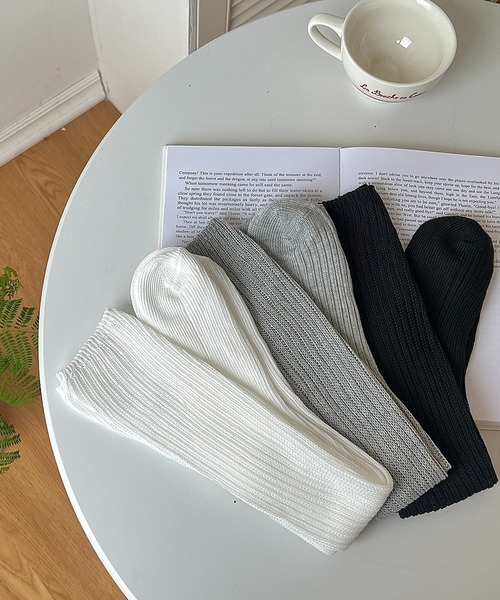 EPICKS（エピックス）の「リブハイソックス（ソックス/靴下・レディース・ブラック/ホワイト/グレー・FREE）」の6枚目の写真