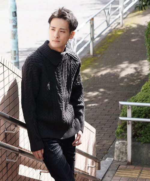 HIDEAWAYS NICOLE（ハイダウェイニコル）の「ケーブル編み衿ファスナー