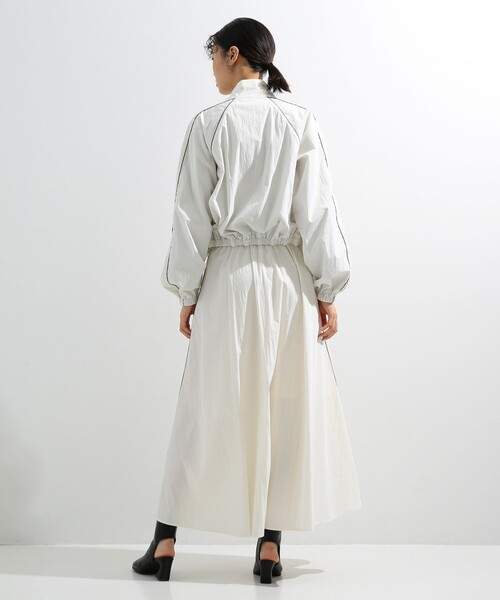 Ray BEAMS(レイビームス)の「Ray BEAMS / パイピング トラック ジャケット(ブルゾン・レディース・ネイビー/オフホワイト・0/1)」の4枚目の写真