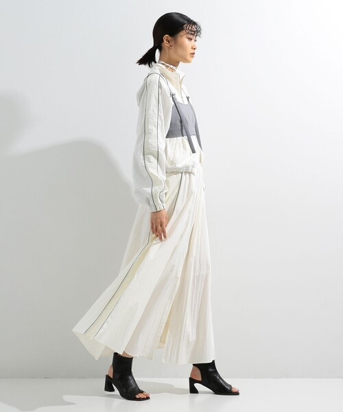 Ray BEAMS(レイビームス)の「Ray BEAMS / パイピング トラック ジャケット(ブルゾン・レディース・ネイビー/オフホワイト・0/1)」の8枚目の写真