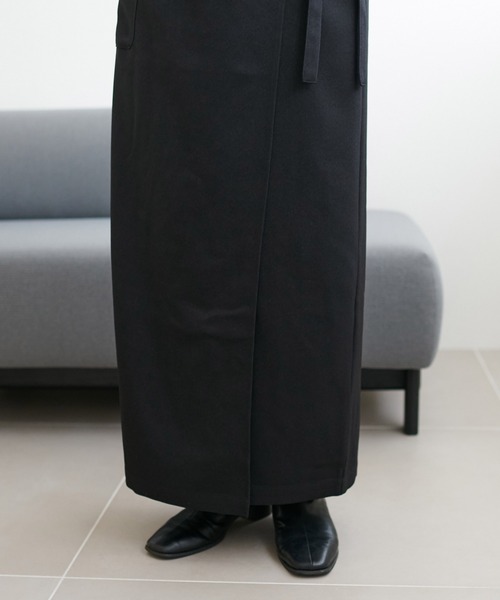 DISCOAT（ディスコート）の「ウールライク肩ヒモ付ラップスカート