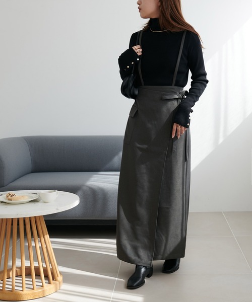 DISCOAT（ディスコート）の「ウールライク肩ヒモ付ラップスカート
