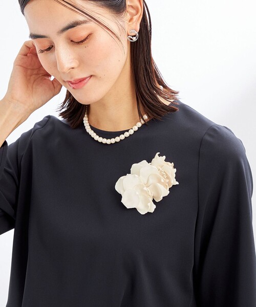 green label relaxing（グリーンレーベルリラクシング）の「フラワーミックス コサージュ（ブローチ/コサージュ・レディース・ライトブルー/その他1/ネイビー/ライトグレー/ナチュラル・FREE）」の9枚目の写真