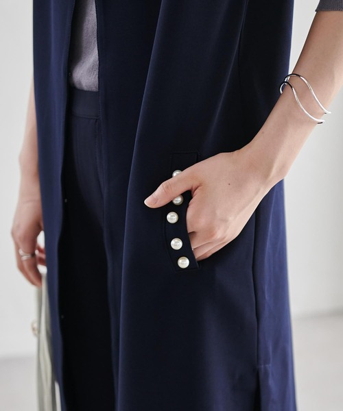 RANAN（ラナン）の「【セットアップ対応】パール調ビジュー付ロングジレ（スーツベスト・レディース・ネイビー/ライトグレー/ライトベージュ/ブラック/ブラウン系その他/チャコールグレー・LL/M/L）」の18枚目の写真