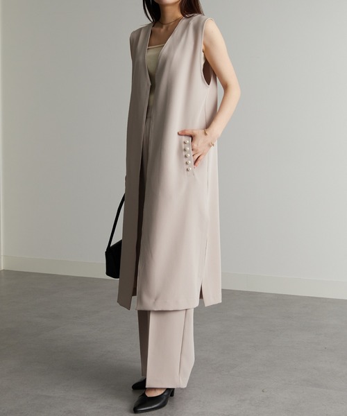 RANAN（ラナン）の「【セットアップ対応】パール調ビジュー付ロングジレ（スーツベスト・レディース・ネイビー/ライトグレー/ライトベージュ/ブラック/ブラウン系その他/チャコールグレー・LL/M/L）」の9枚目の写真