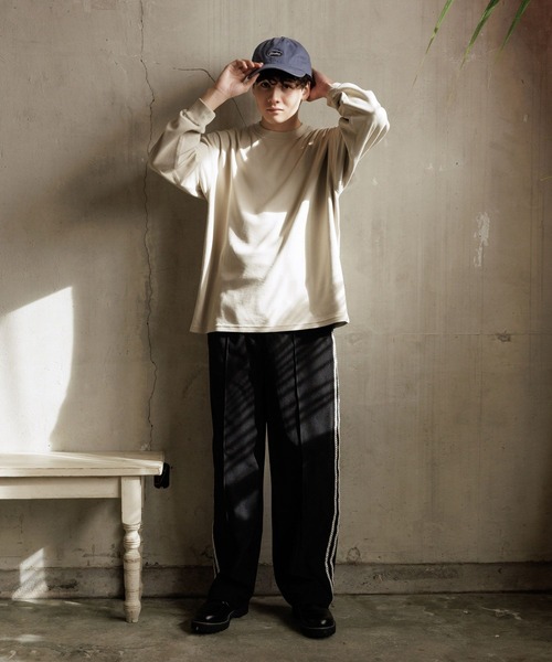 niko and...（ニコアンド）の「起毛リバーシブルクループルオーバー（その他トップス・メンズ・ブラック/ベージュ/オフホワイト・MEDIUM/LARGE）」の5枚目の写真