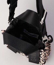 Ganni★テック スモール リサイクル ミニトートバッグ★送関込 セール】 【WEB限定】GANNI リサイクルテックミニトートバッグ