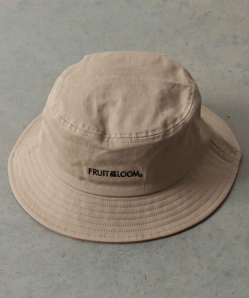 FRUIT OF THE LOOM(フルーツオブザルーム)の「LOGO BUCKET HAT / バケット / ハット / カジュアル / ユニセックス / ワンポイント / シンプル(ハット・メンズ・ブラック/サックスブルー/ピンク/オフホワイト/ベージュ・FREE)」の1枚目の写真