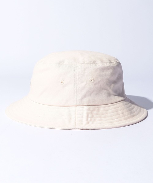 FRUIT OF THE LOOM(フルーツオブザルーム)の「LOGO BUCKET HAT / バケット / ハット / カジュアル / ユニセックス / ワンポイント / シンプル(ハット・メンズ・ブラック/サックスブルー/ピンク/オフホワイト/ベージュ・FREE)」の8枚目の写真