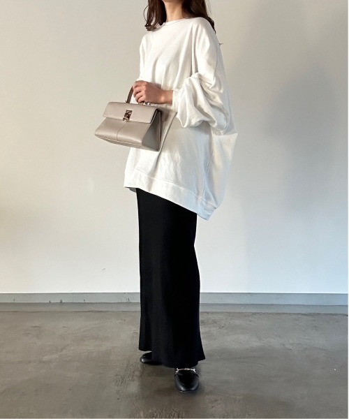 t a r o s u（タロス）の「straight rib knit skirt/ストレートリブニットスカート（スカート・レディース・ベージュ/ブラック・FREE）」の3枚目の写真