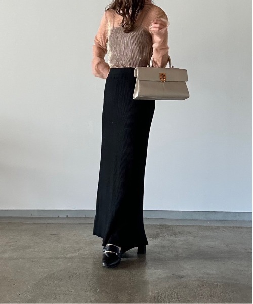 t a r o s u（タロス）の「straight rib knit skirt/ストレートリブニットスカート（スカート・レディース・ベージュ/ブラック・FREE）」の17枚目の写真