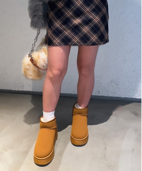 nemne store(ネンネストア)の「【Ne/Flim】ムートンショートブーツ(ブーツ・レディース・キャメル/ブラック/グレー・MEDIUM/LARGE/SMALL)」の19枚目の写真