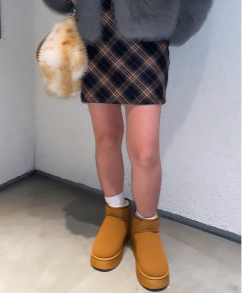 nemne store(ネンネストア)の「【Ne/Flim】ムートンショートブーツ(ブーツ・レディース・キャメル/ブラック/グレー・MEDIUM/LARGE/SMALL)」の20枚目の写真