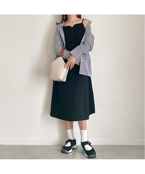 SEU（エスイーユー）の「オフィスカジュアル キャミ ワンピース ハイウエスト Aライン 着痩せ（ワンピース・レディース・ブラック・XL/L/M/S）」の8枚目の写真