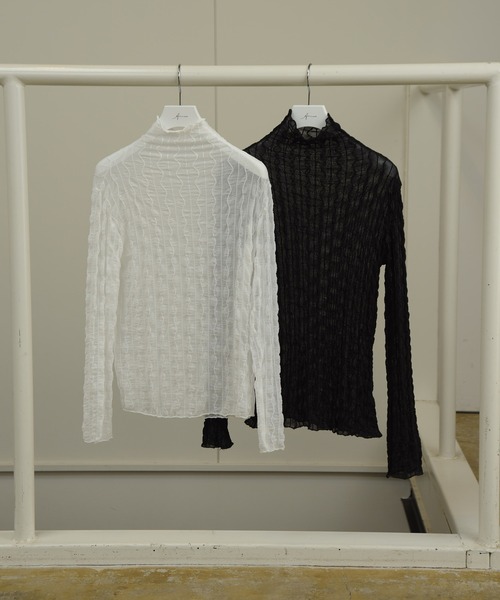 Amiur(エミレ)の「wave sheer high neck / ウェーブシアーハイネック(Tシャツ/カットソー・レディース・ブラック/ホワイト・FREE)」の6枚目の写真