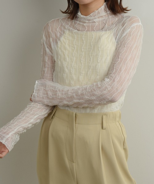 Amiur(エミレ)の「wave sheer high neck / ウェーブシアーハイネック(Tシャツ/カットソー・レディース・ブラック/ホワイト・FREE)」の10枚目の写真