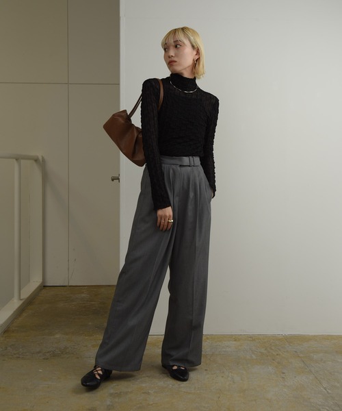 Amiur(エミレ)の「wave sheer high neck / ウェーブシアーハイネック(Tシャツ/カットソー・レディース・ブラック/ホワイト・FREE)」の3枚目の写真