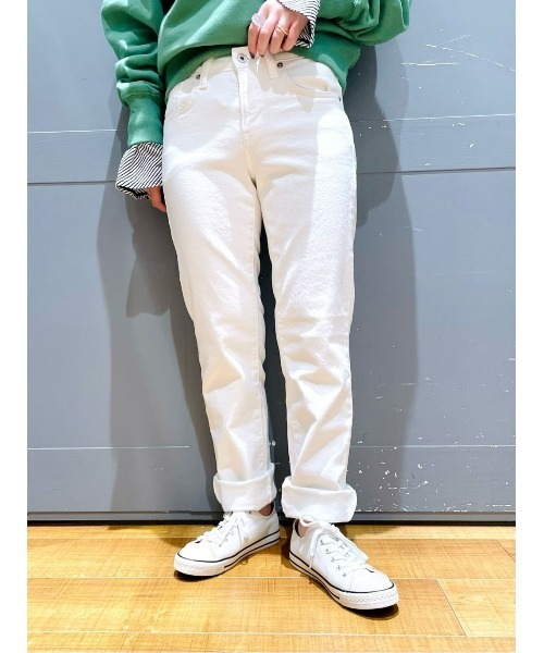 SOMETHING(サムシング)の「SOMETHING(サムシング)【レディース】「ELSA」スタンダードストレートパンツ(デニムパンツ・レディース・ホワイト・26inch/27inch/28inch/29inch/30inch/25inch)」の2枚目の写真