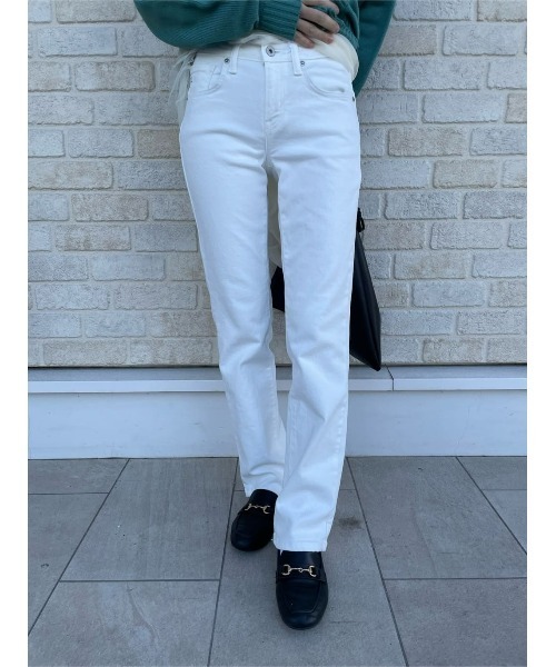 SOMETHING(サムシング)の「SOMETHING(サムシング)【レディース】「ELSA」スタンダードストレートパンツ(デニムパンツ・レディース・ホワイト・26inch/27inch/28inch/29inch/30inch/25inch)」の15枚目の写真