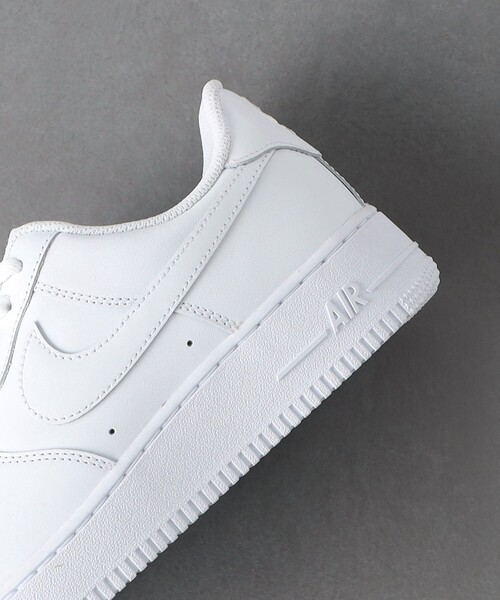NIKE（ナイキ）の「＜NIKE＞ AIR FORCE1 07/エアフォース1/スニーカー（スニーカー・メンズ・ホワイト・30cm/27cm/26cm/27.5cm/26.5cm/28.5cm/25.5cm/28cm/29cm）」の9枚目の写真