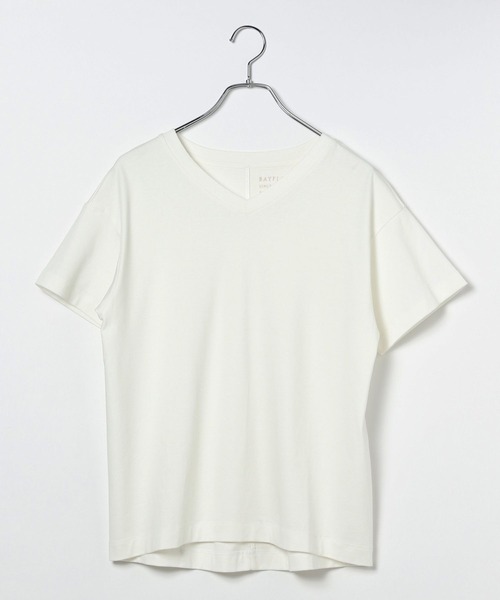 BAYFLOW(ベイフロー)の「VネックシルケットT(Tシャツ/カットソー・レディース・ラベンダー/ブルー/ブラック/オフホワイト/グレイッシュベージュ・X-SMALL/LARGE/MEDIUM/SMALL)」の8枚目の写真