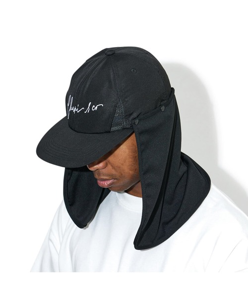 CHARI&CO(チャリアンドコー)の「SCRIPT SUNSHADE 6PANEL CAP(キャップ・メンズ・ブラック・FREE)」の1枚目の写真