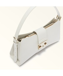 美品 フルラ FURLA ショルダーバッグ メトロポリス 30-25050102 美品 フルラ FURLA ショルダーバッグ メトロポリス 30-25050102 美品