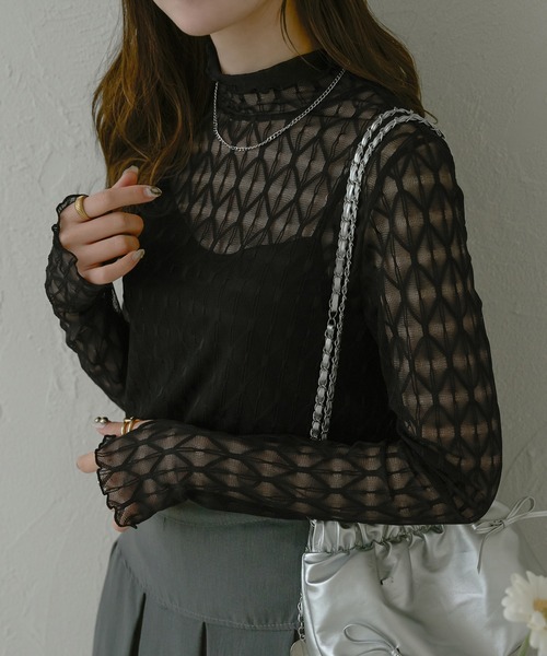 Ambre Neige(アンブルネージュ)の「ガラシアーハイネックトップス/【WEB/EC限定商品】(Tシャツ/カットソー・レディース・アイボリー/ブラック/ピンク/ダークブラウン・FREE)」の2枚目の写真