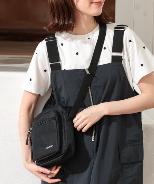 Honeys（ハニーズ）の「スクエアミニショルダーバッグ（ショルダーバッグ・レディース・ホワイト/ブラック/ベージュ系その他/スミクロ・FREE）」の18枚目の写真