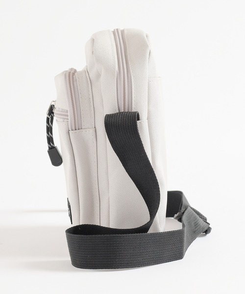 Honeys（ハニーズ）の「スクエアミニショルダーバッグ（ショルダーバッグ・レディース・ホワイト/ブラック/ベージュ系その他/スミクロ・FREE）」の9枚目の写真