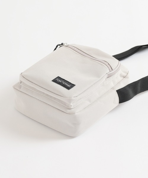 Honeys（ハニーズ）の「スクエアミニショルダーバッグ（ショルダーバッグ・レディース・ホワイト/ブラック/ベージュ系その他/スミクロ・FREE）」の10枚目の写真