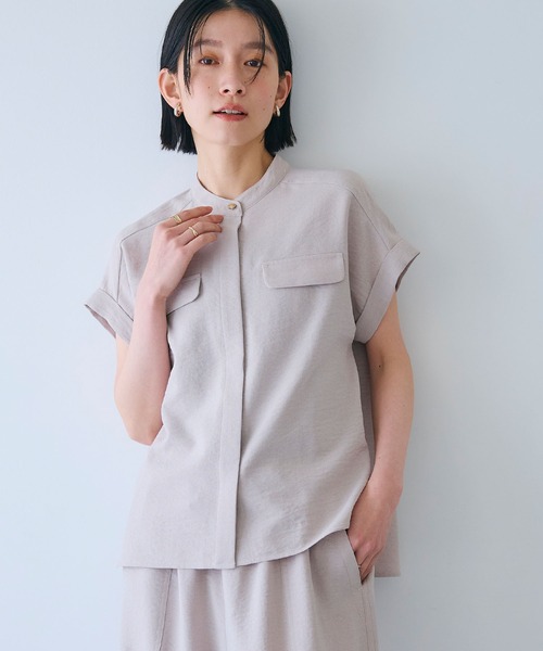 CROSS FUNCTION（クロスファンクション）の「《洗える・シワになりにくい・UVカット・接触冷感》サマナチュラバンドカラーブラウス【CF/クロスファンクション】（シャツ/ブラウス・レディース・モカ/ネイビー/ピンク/ライトベージュ/ライトブルー/チャコールグレー/ダークベージュ/ペールイエロー/ダークオレンジ/ブルー/ライトイエロー/ミント/カーキ・S/M/L/LL）」の3枚目の写真