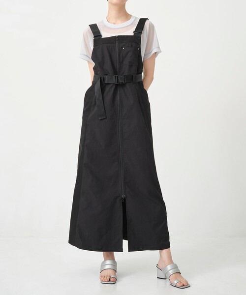 CITY TOKYO（シティトウキョウ）の「＜2WAY＞＜手洗い可能＞＜UVカット＞フロントファスナーナイロンジャンスカ（ジャンパースカート・レディース・ブラック/カーキ・1/2）」の3枚目の写真