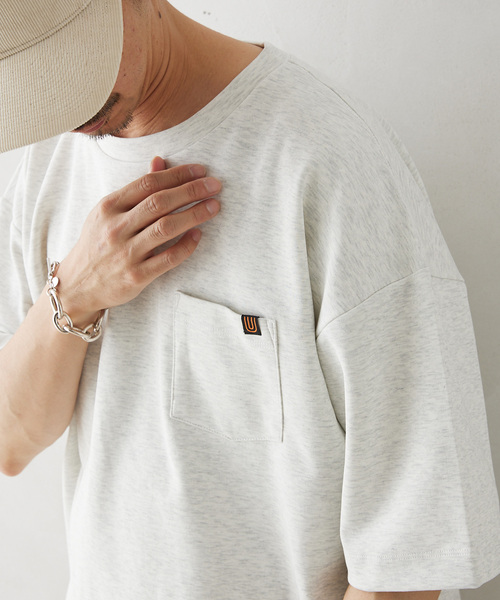 UNIVERSAL OVERALL(ユニバーサルオーバーオール)の「UNIVERSAL OVERALL/ユニバーサルオーバーオール 別注ポンチTシャツ(Tシャツ/カットソー・メンズ・チャコールグレー/ネイビー/ブラック/ホワイト・LARGE/MEDIUM/SMALL)」の3枚目の写真