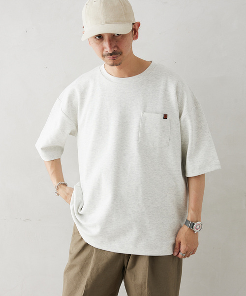 UNIVERSAL OVERALL(ユニバーサルオーバーオール)の「UNIVERSAL OVERALL/ユニバーサルオーバーオール 別注ポンチTシャツ(Tシャツ/カットソー・メンズ・チャコールグレー/ネイビー/ブラック/ホワイト・LARGE/MEDIUM/SMALL)」の19枚目の写真