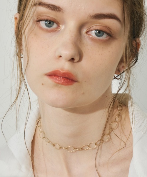 Unitage(ユニテージ)の「バブルチェーンチョーカー(ネックレス・レディース・シルバー/ゴールド・FREE)」の2枚目の写真