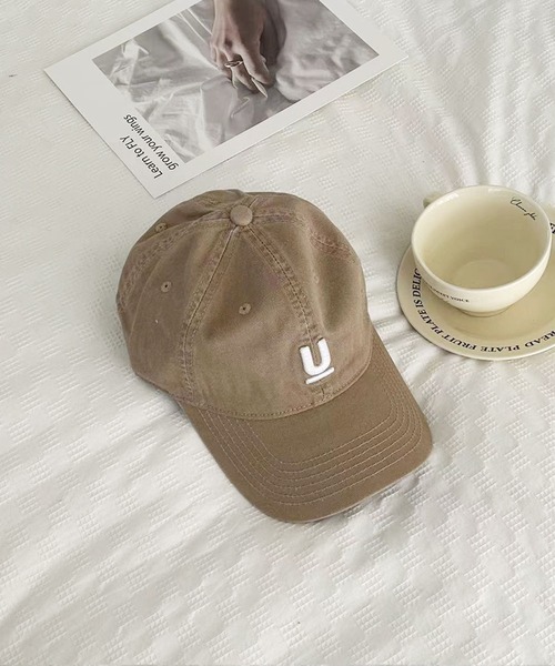 LAFFMO（ラフモ）の「ロゴ刺繍キャップ（キャップ・レディース・ホワイト/ボルドー/ピンク/ライトグリーン/イエロー/モカ/ネイビー/パープル/オフホワイト/グレー/ブラック・F）」の5枚目の写真