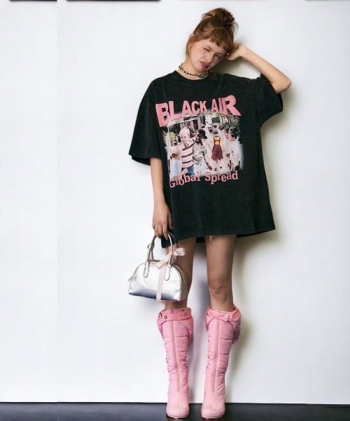 mushwear(マッシュウェア)の「retro washed loose half-sleeved T-shirt(Tシャツ/カットソー・メンズ・ブラック・MEDIUM/LARGE/X-LARGE/XX-LARGE)」の2枚目の写真
